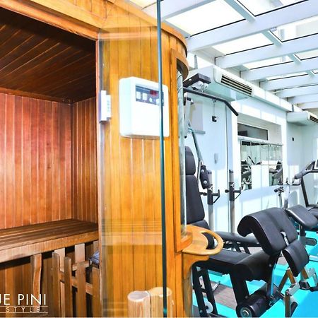 Hotel Due Pini 포르미지네 외부 사진