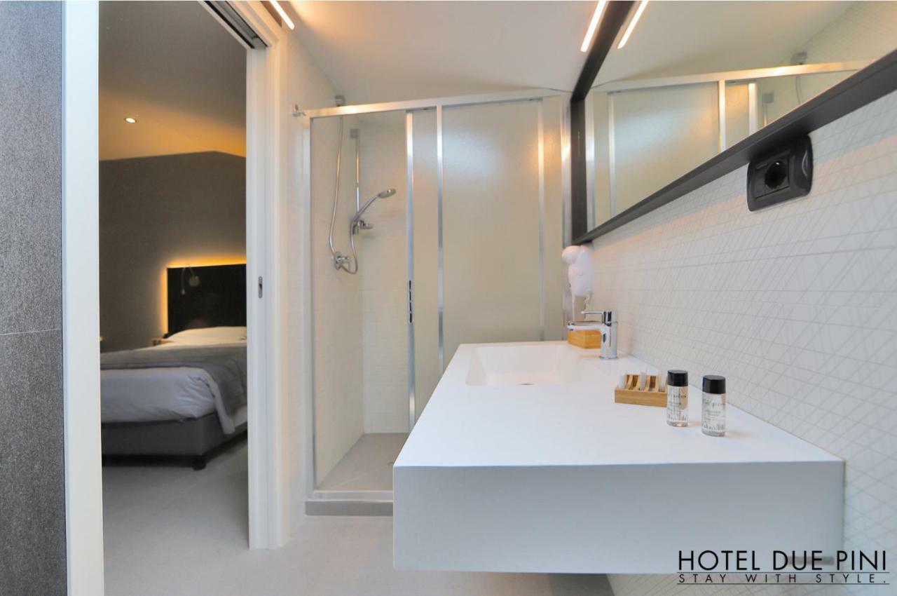 Hotel Due Pini 포르미지네 외부 사진