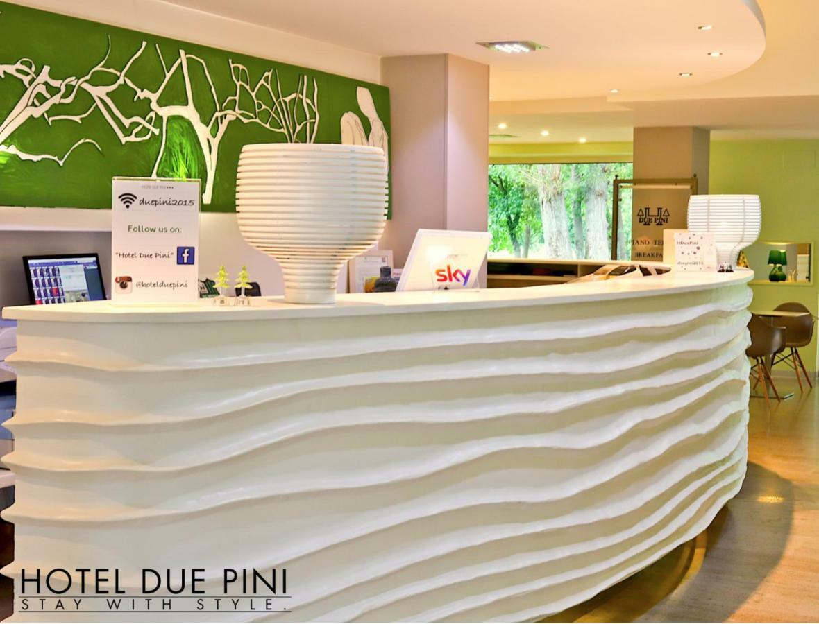Hotel Due Pini 포르미지네 외부 사진